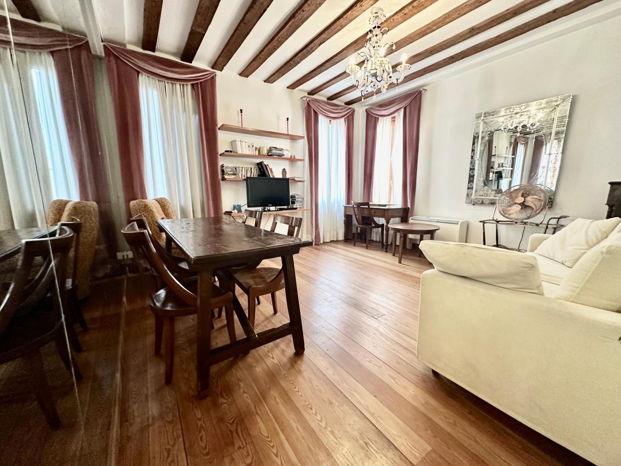 Giardini Appartement